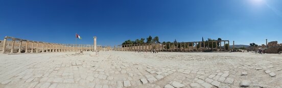 Jerash Ovaler
                                                Platz