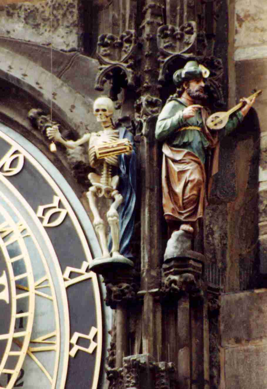 Die astronomische Uhr am Altstdter Rathaus